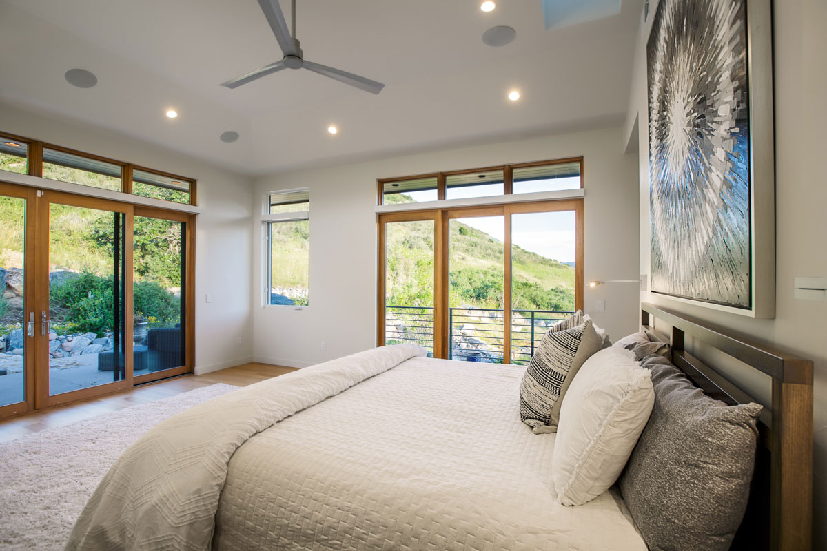 TKP-Architects-Hillside-Hideaway-16 TKP Architects Hillside Hideaway