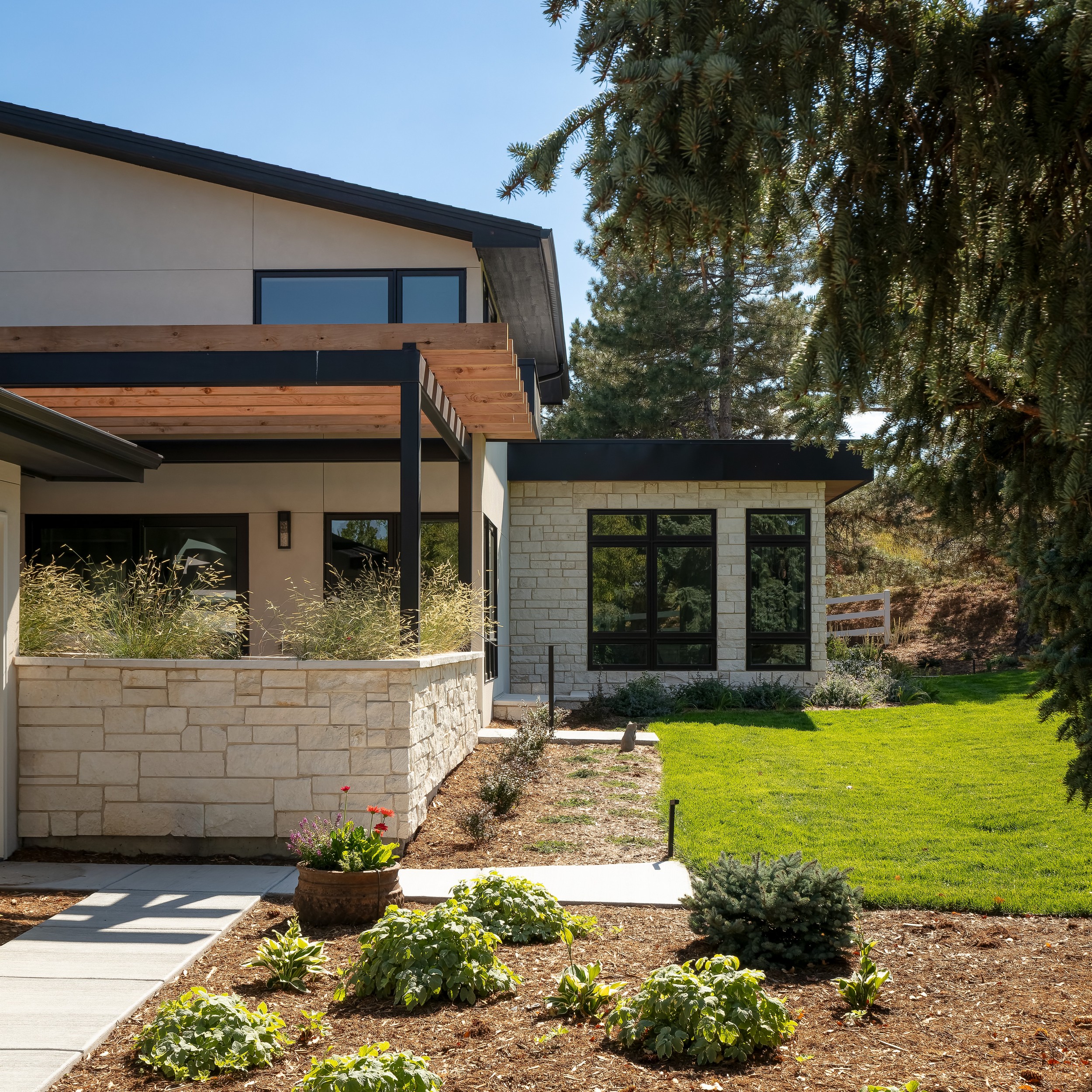 TKP-Architects-Garden-Sleek-(5)